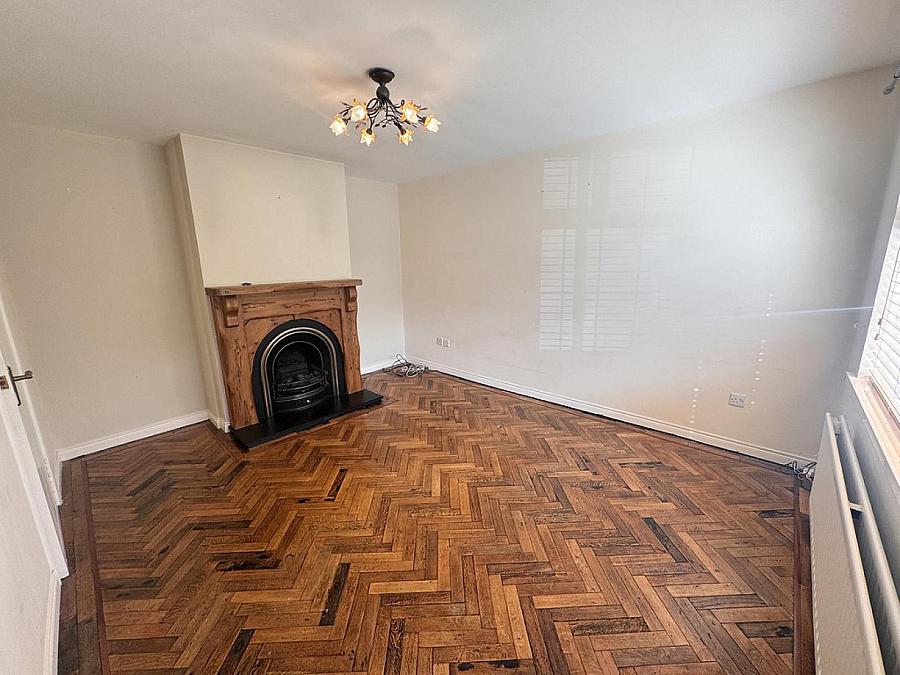 3 Chippendale Gardens