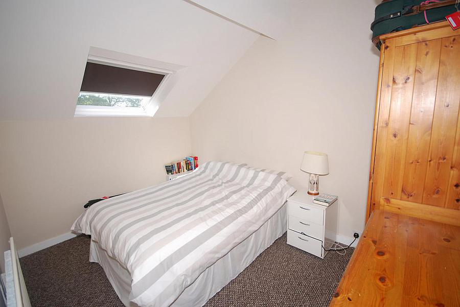 Apt 3, 45 Ulsterville Avenue