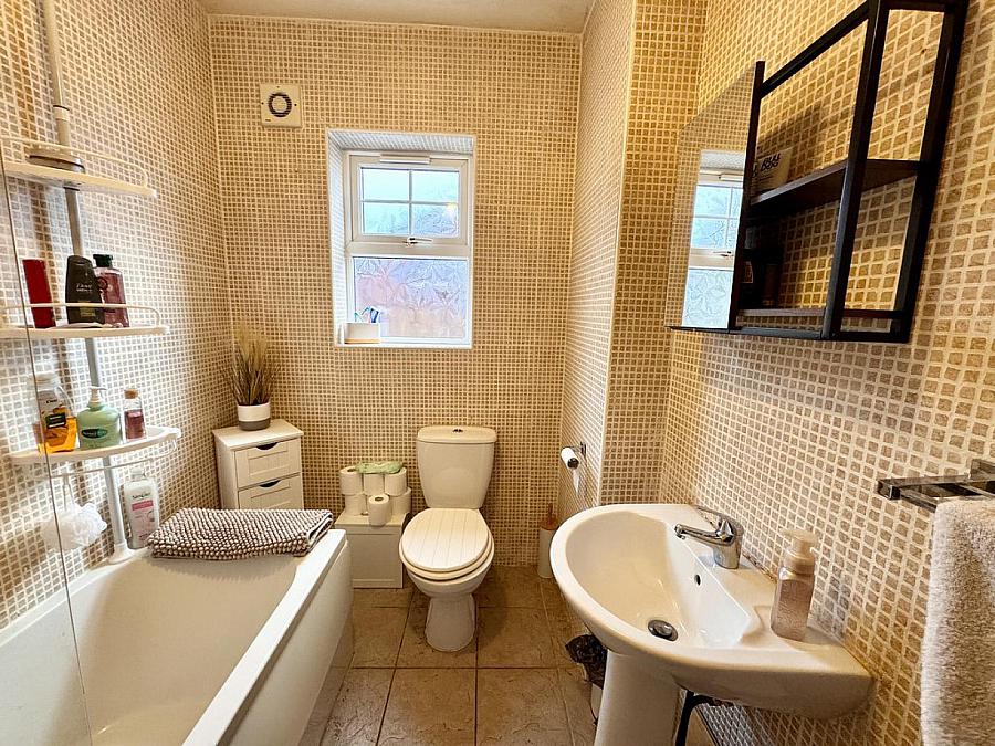 105 Ballylenaghan Heights