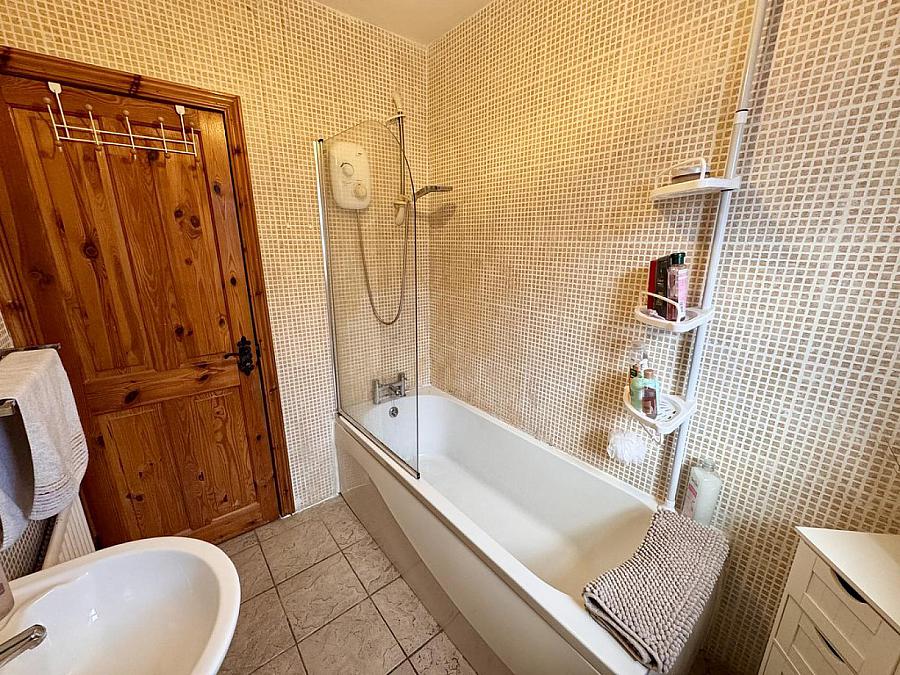 105 Ballylenaghan Heights