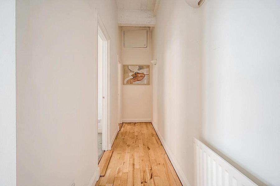 304 Somerset Studios