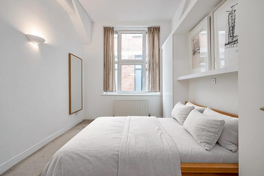 304 Somerset Studios