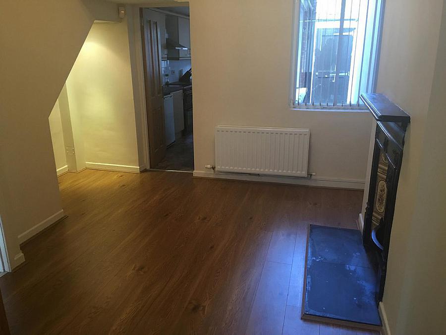 13 St Albans Gardens