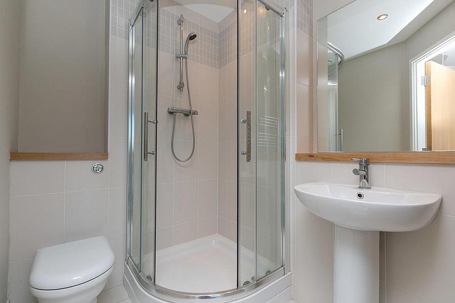 17-09 Obel, 62 Donegall Quay