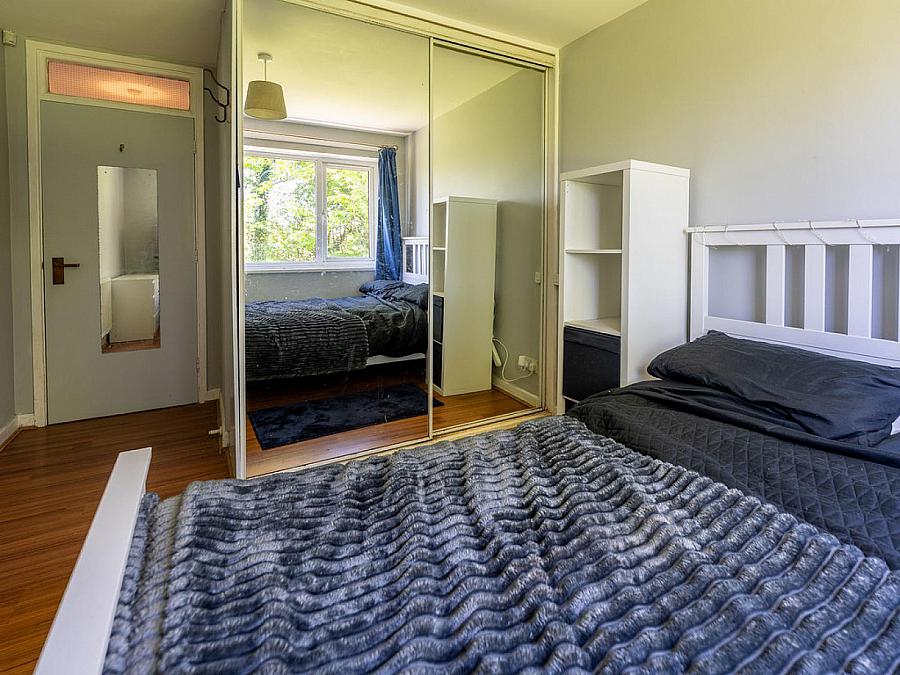 8A Stranmillis Court