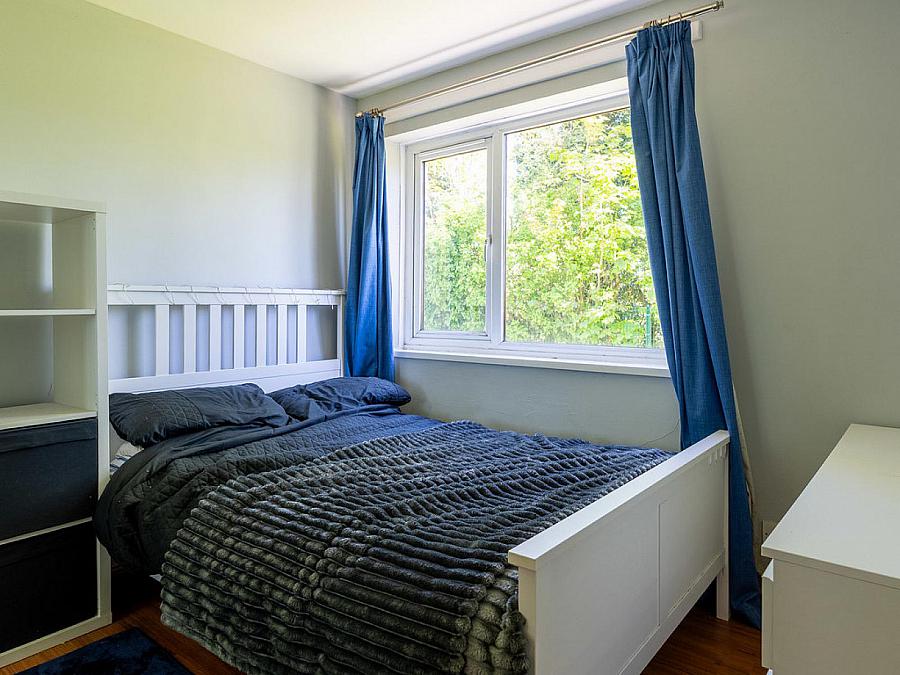 8A Stranmillis Court