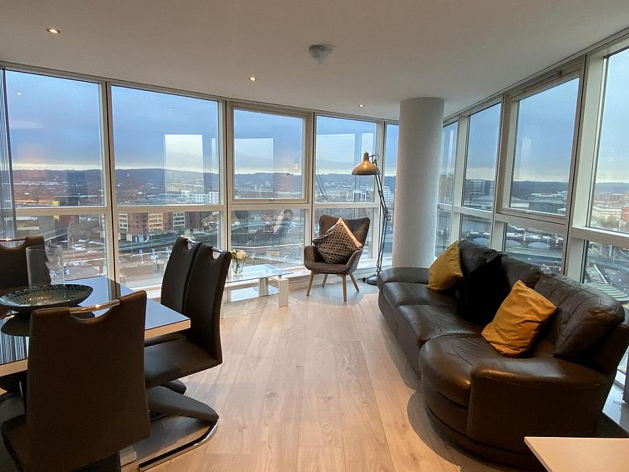 13-05 The Obel, 62 Donegall Quay