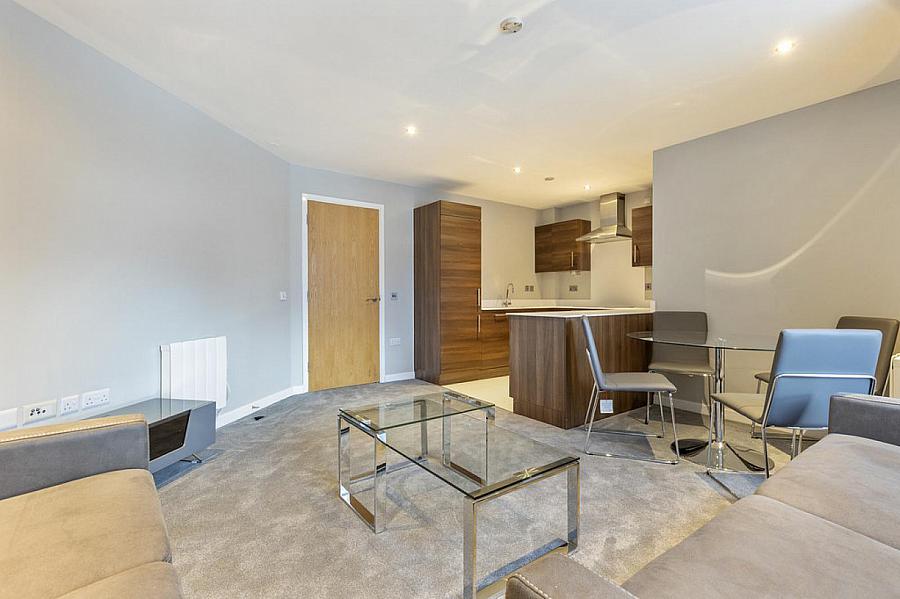2-03 Obel, 62  Donegall Quay