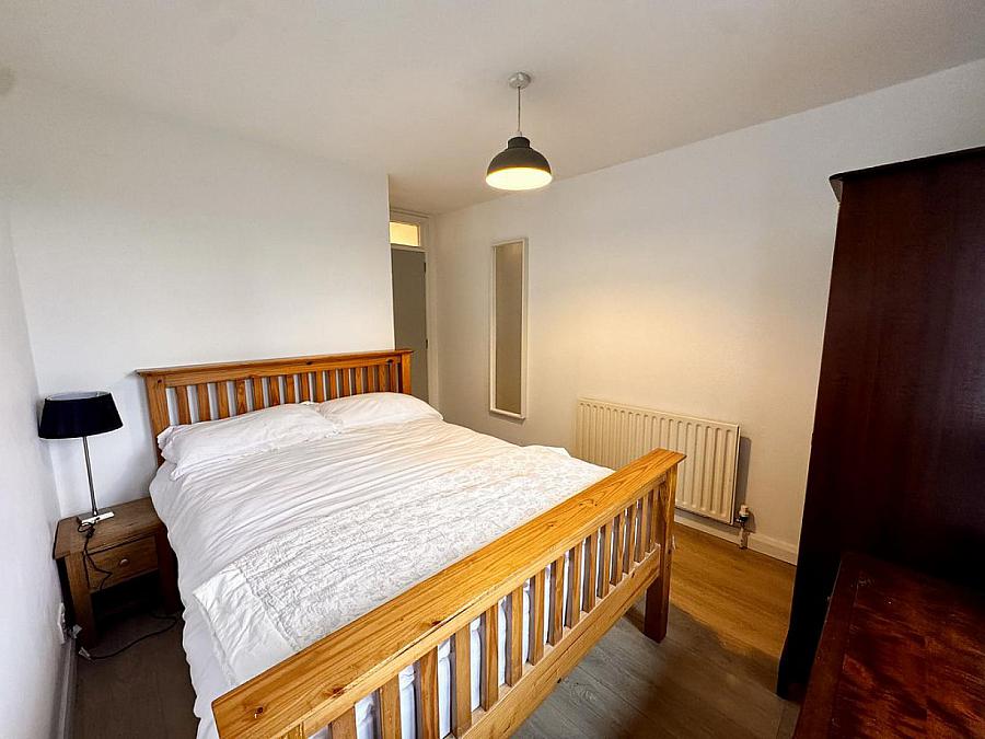 4A Stranmillis Court