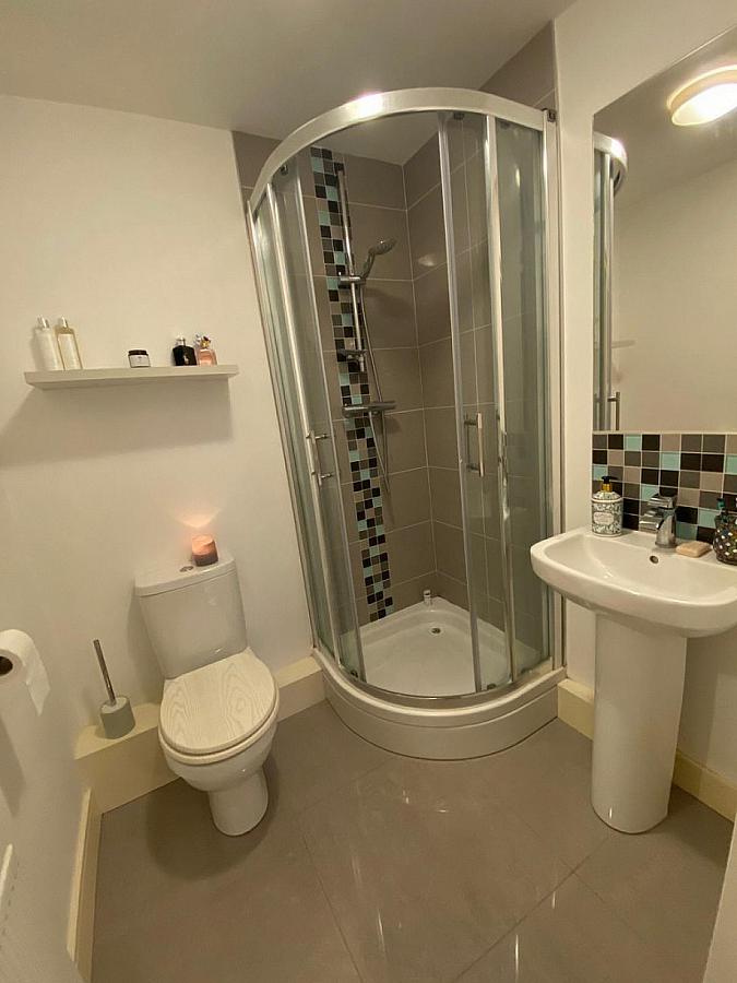 Apt 5, 22 Upper Lisburn Road