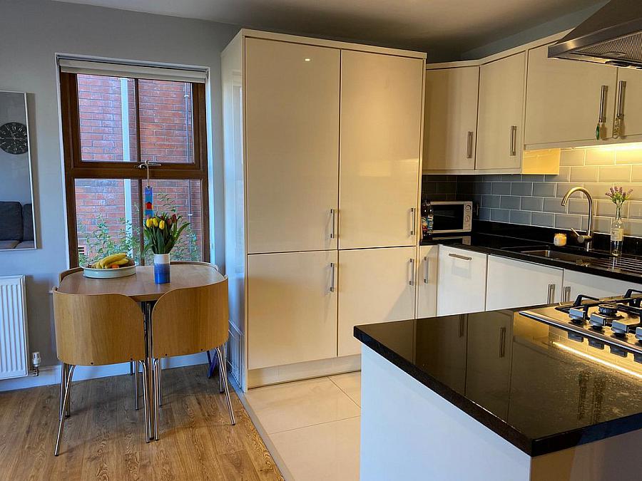 Apt 5, 22 Upper Lisburn Road
