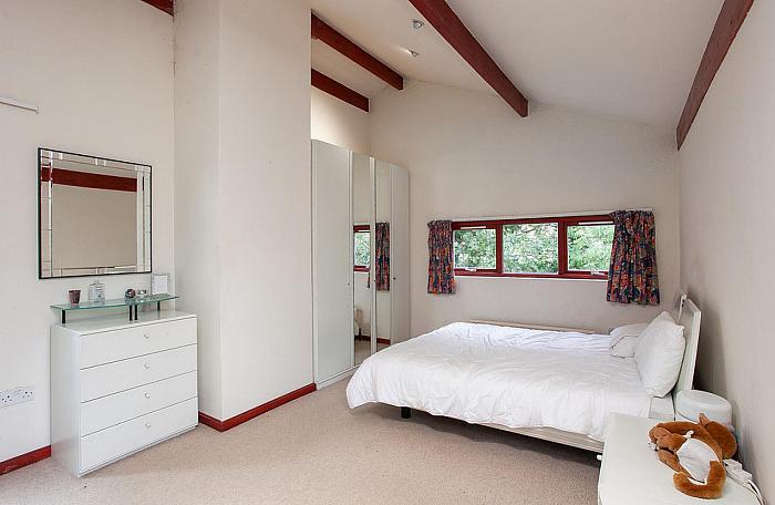 13 Edenvale Park