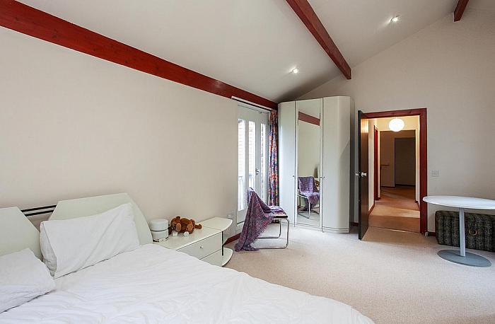13 Edenvale Park