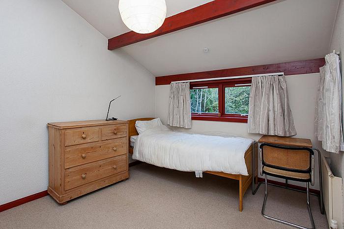 13 Edenvale Park