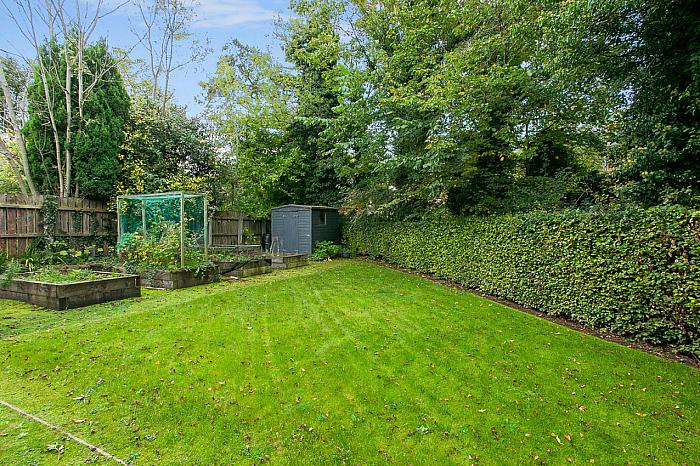 13 Edenvale Park