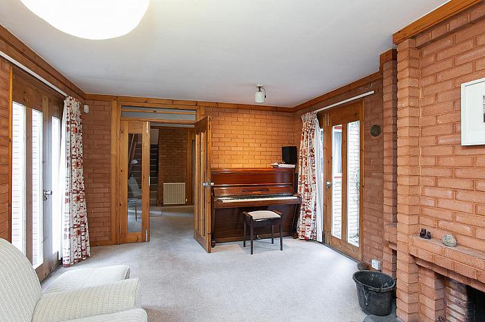 13 Edenvale Park