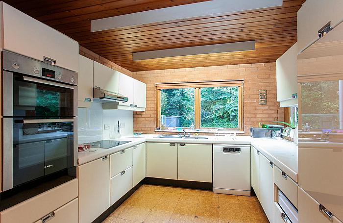 13 Edenvale Park