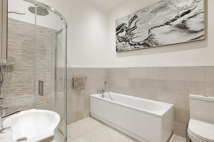 Glenmore Place
