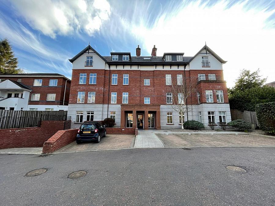 Apt 7, 1 Deramore Park South,belfast, BT9 5JJ
