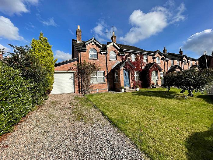 1 Edenderry Cottages