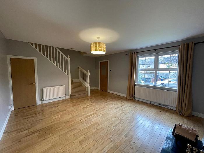 1 Edenderry Cottages