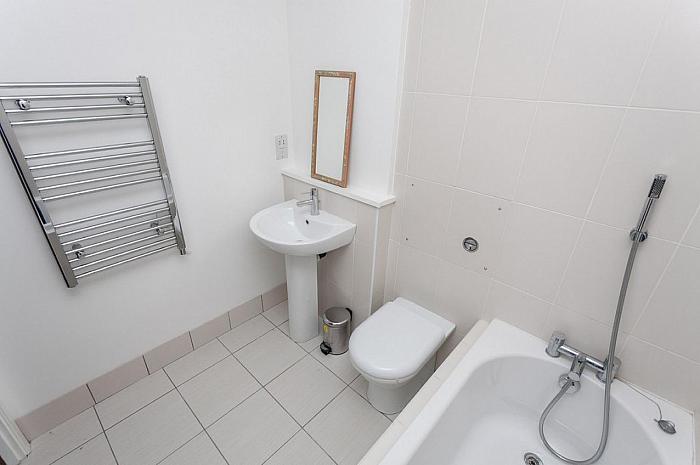 7-05 The Obel, 62 Donegall Quay