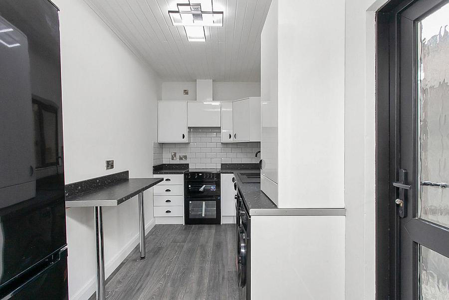 21 Bloomfield Street