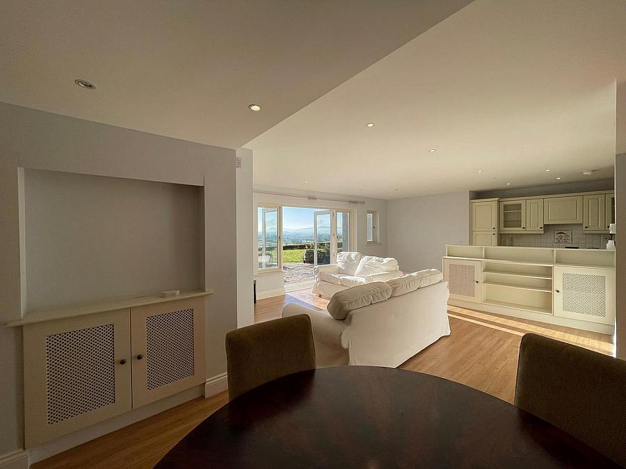 Haycart Cottage, 48 Knockany Road