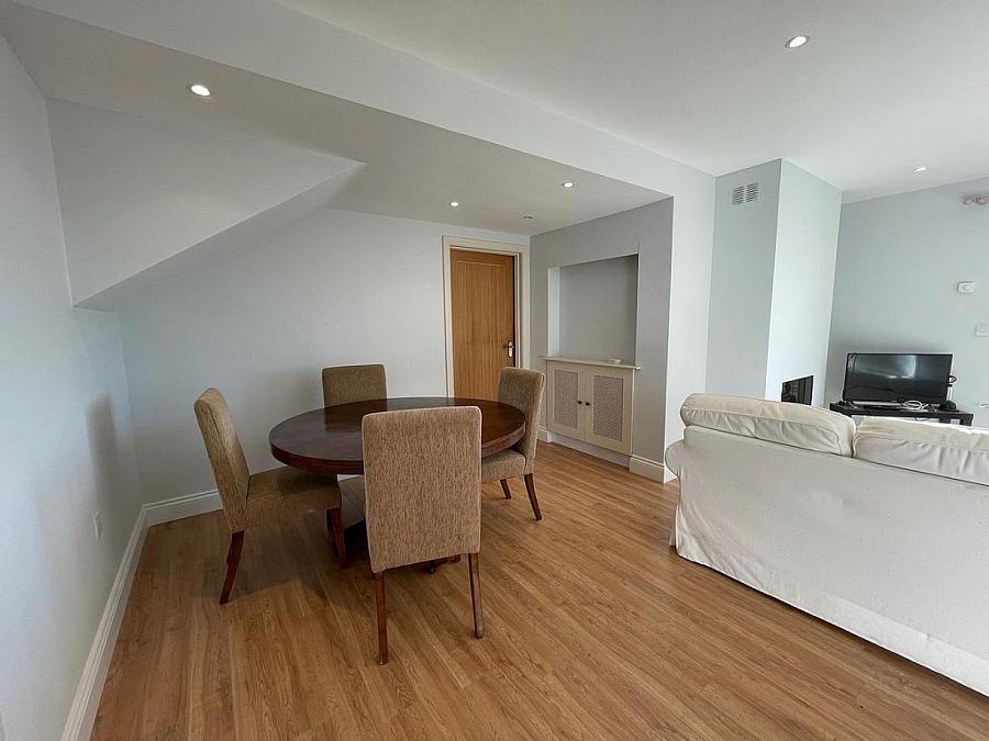 Haycart Cottage, 48 Knockany Road