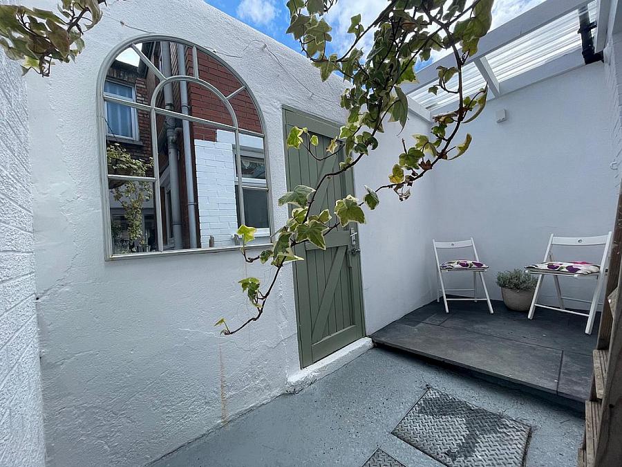 55 Donnybrook Street