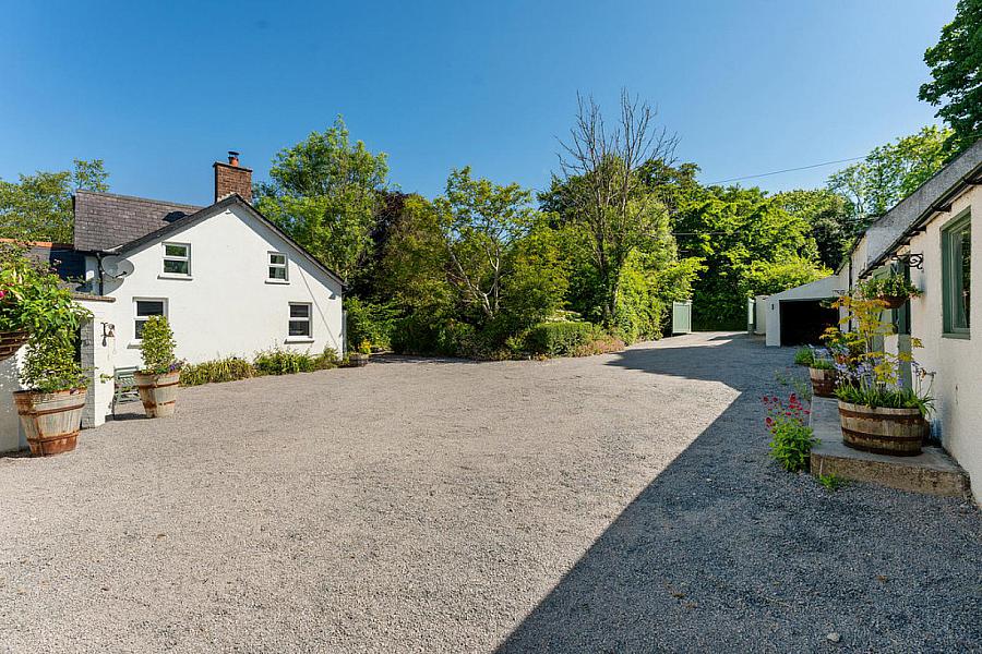 29 Manse Road