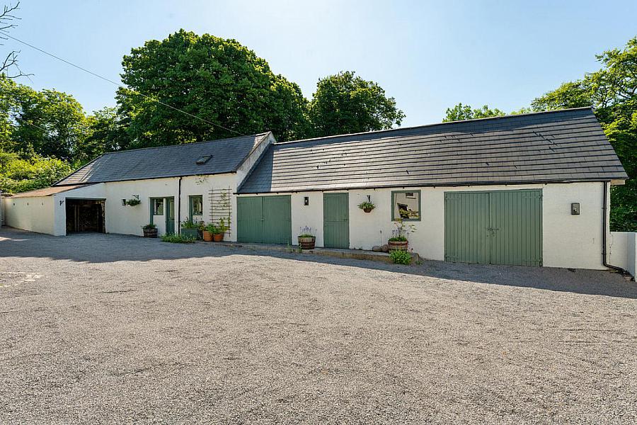 29 Manse Road