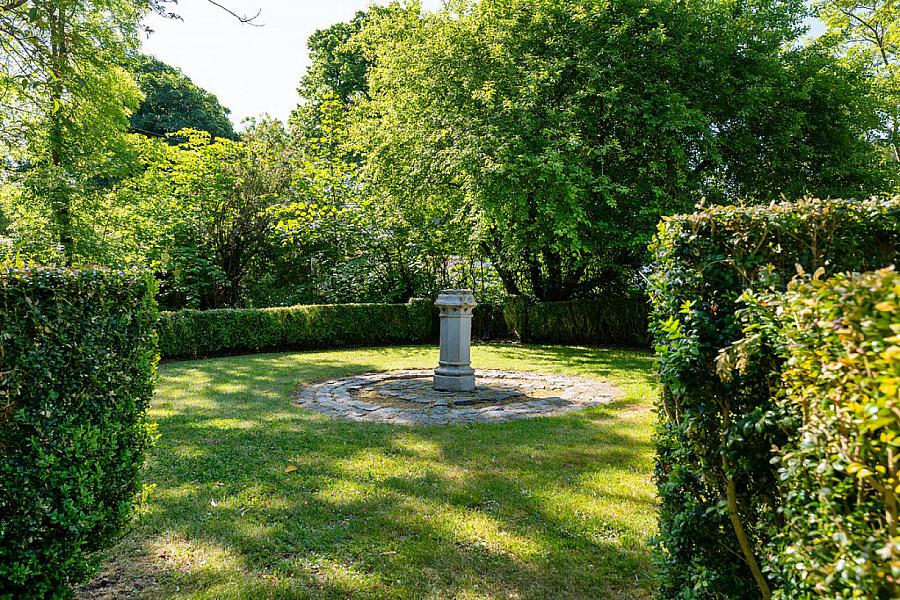 29 Manse Road