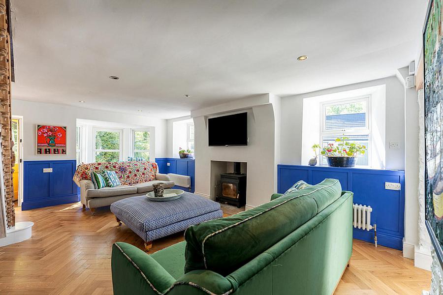 29 Manse Road