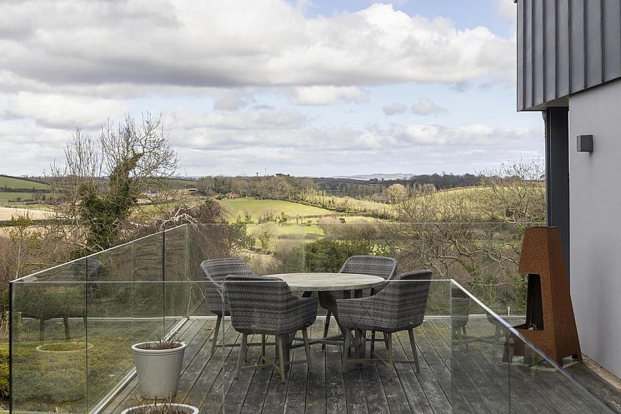 Robinsview, 94a Monlough Road