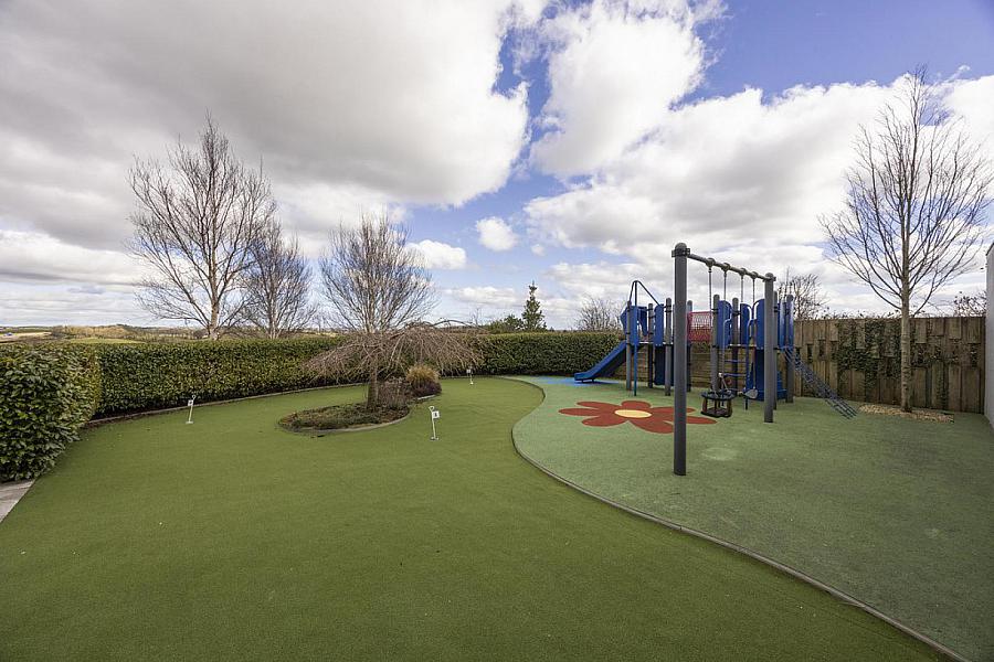 Robinsview, 94a Monlough Road