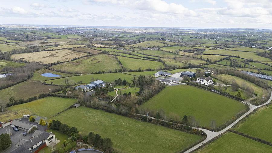 Robinsview, 94a Monlough Road