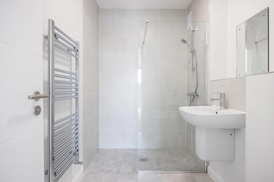 Apt 9, 1 Kings Hall Road