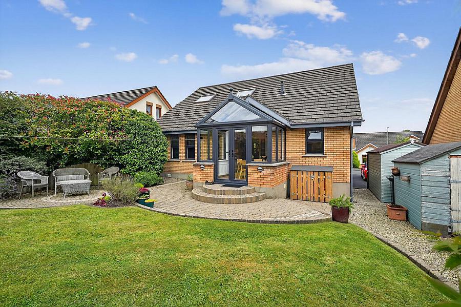5 Manse Park