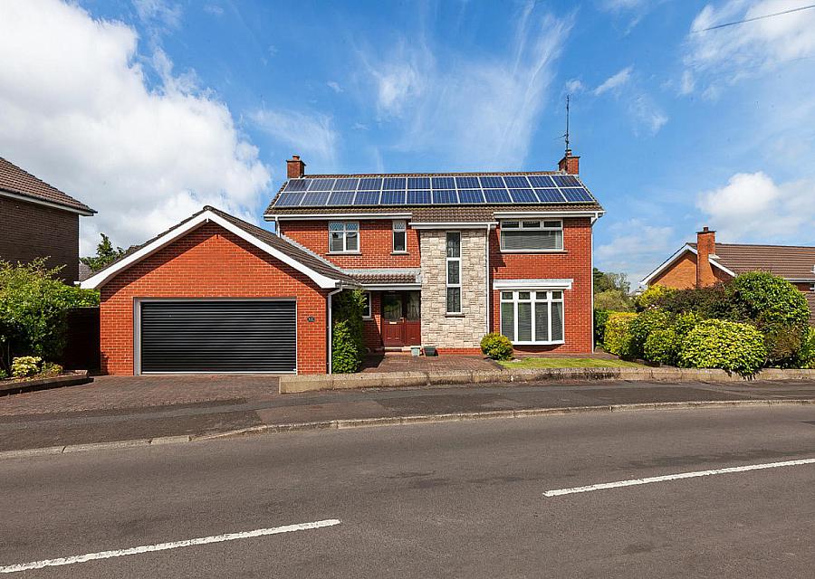 122 Trossachs Drive