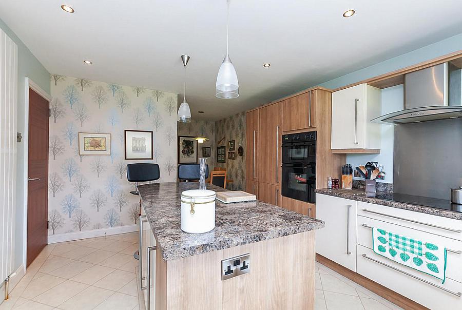 122 Trossachs Drive