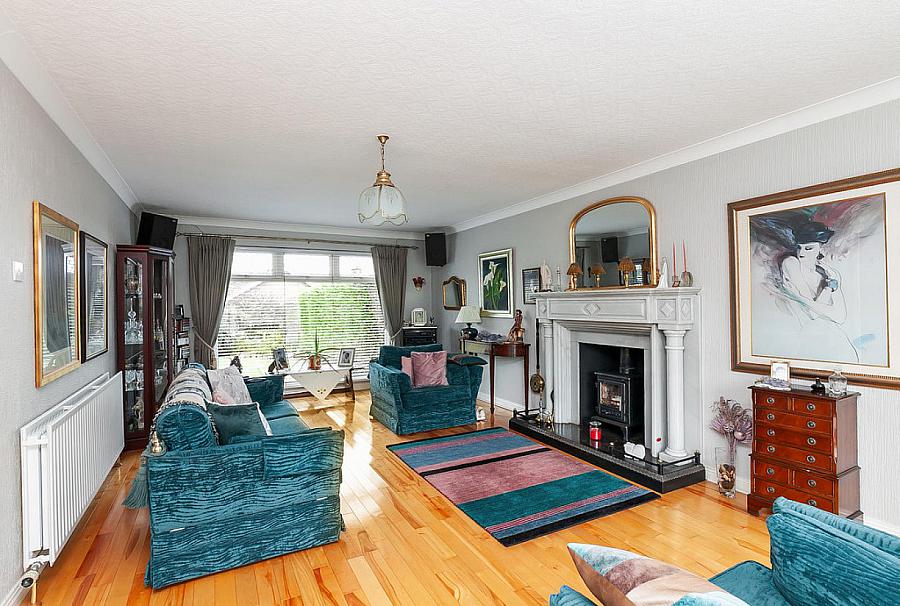 122 Trossachs Drive
