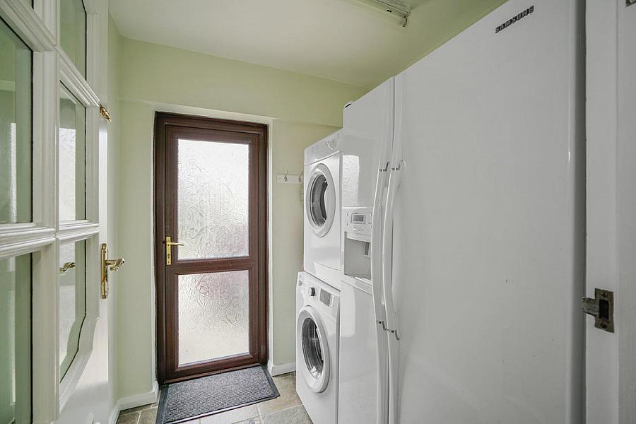 7 Orpen Drive
