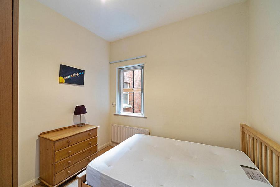 Apt 1, 97 Eglantine Avenue