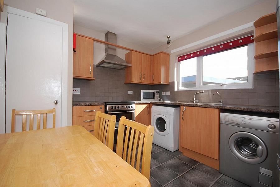 20 Breda Road