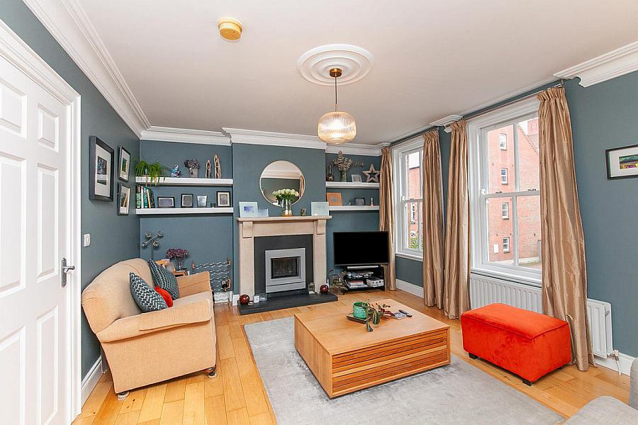 9 Danesfort Park South