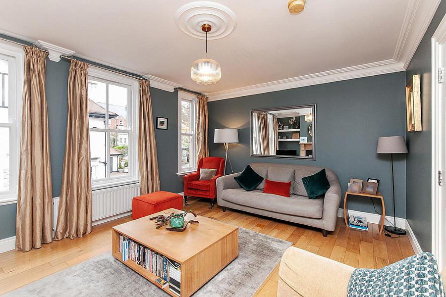 9 Danesfort Park South