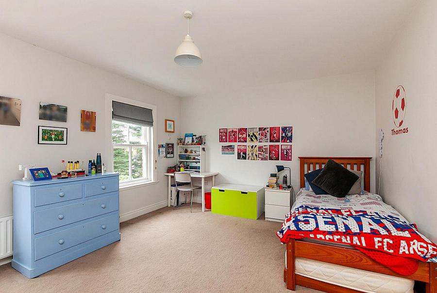 9 Danesfort Park South