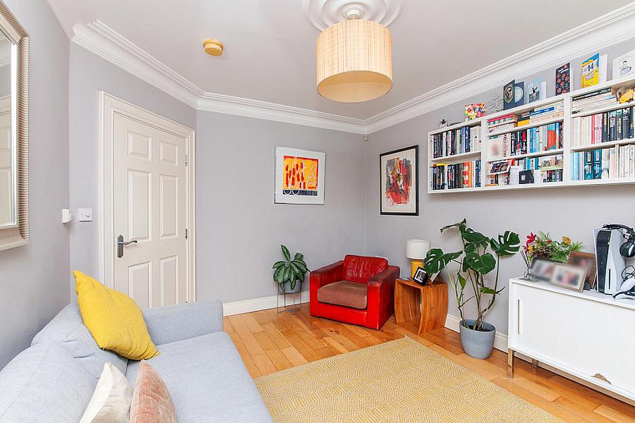 9 Danesfort Park South