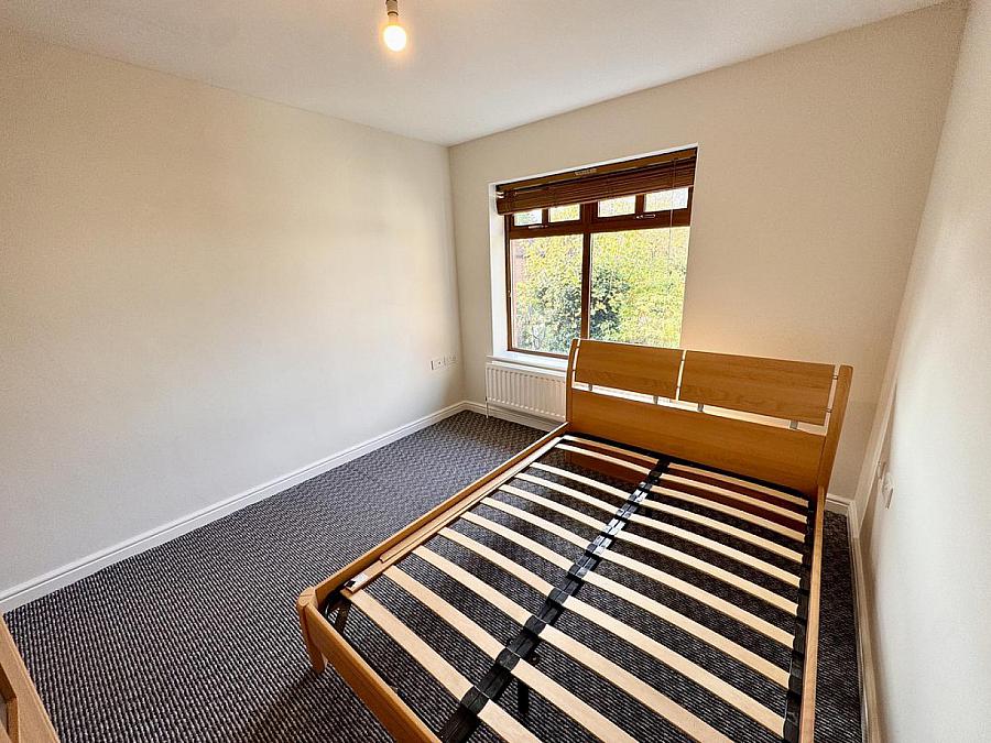 Apt 16 4 Greenwich Mews